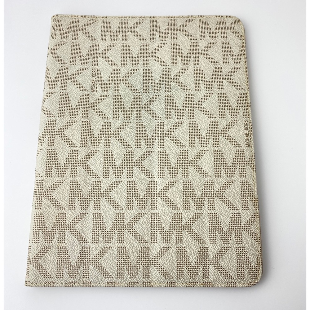 MK IPad Cover